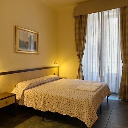 로마 클라리안 아피트카메레 B&B 외부 사진